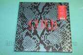 CHER / It's A Man's World / EU