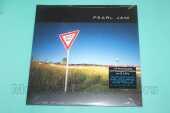 PEARL JAM / Give Way - Recorded Live In Melbourne, Australia - 1998 / EU
